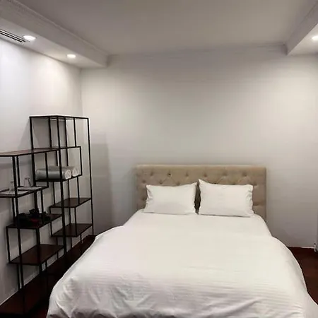In Bllok Apartment